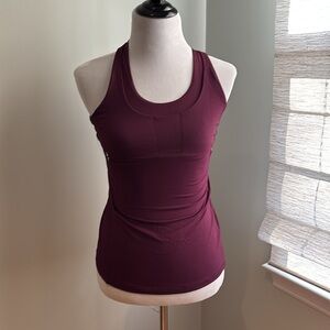 Lululemon tank